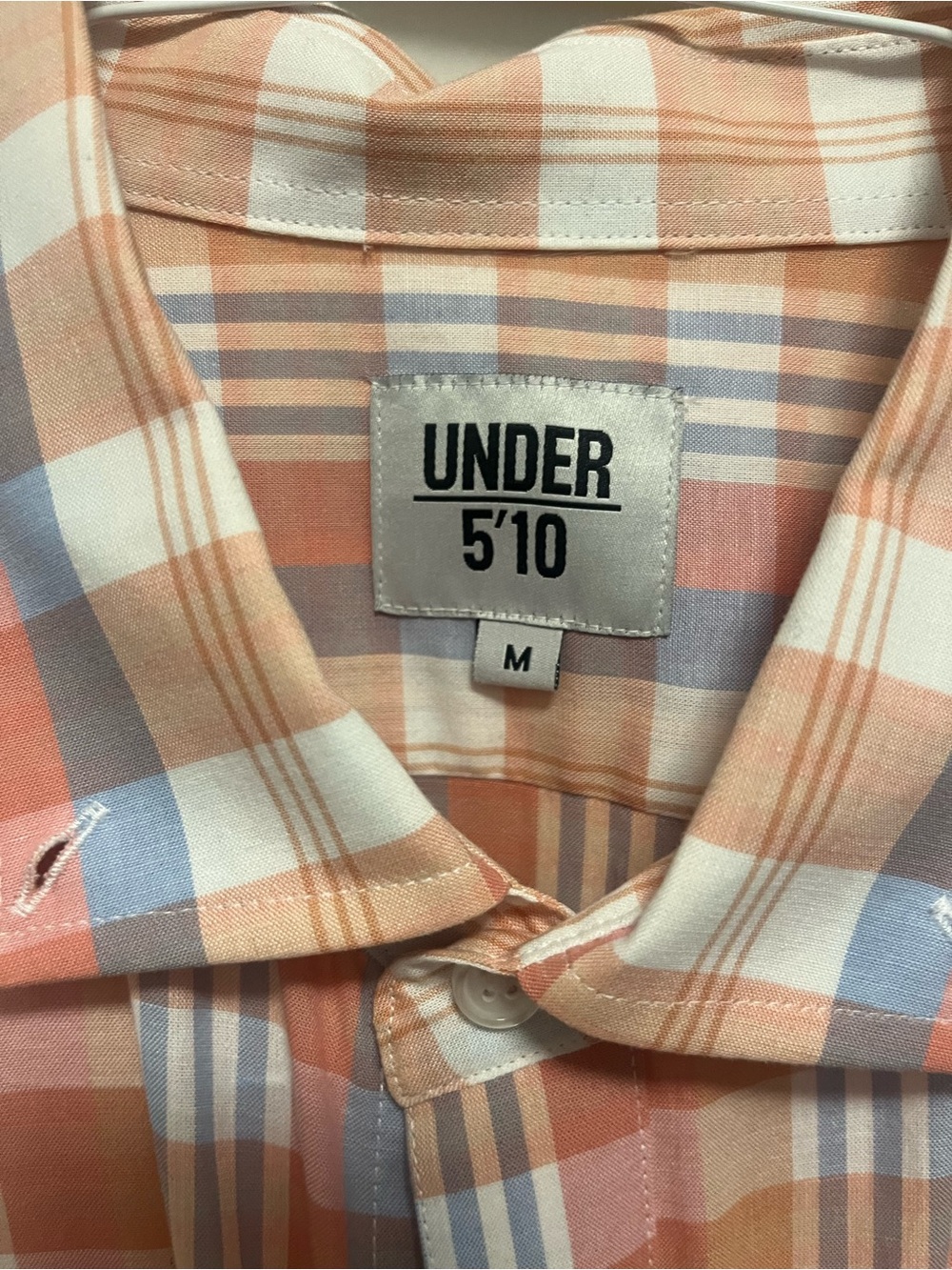 Under 5’10 plaid button down shirt medium NWOT